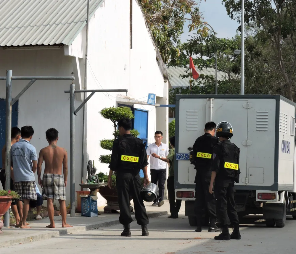 Vụ 447 học viên cai nghiện trốn trại: Tạm đình chỉ công tác hai cán bộ lãnh đạo